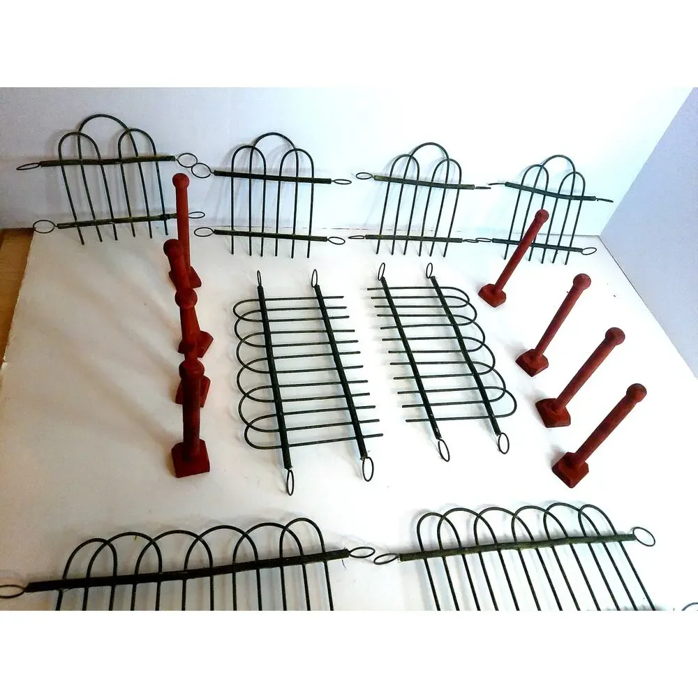 Vintage Metal & Wood Christmas Tree Fence 16pc Green & Red Painted Set